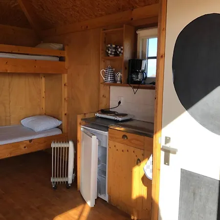 Boerencamping Duinzoomhoeve - Hooiberghut Dina 农家乐 登海尔德