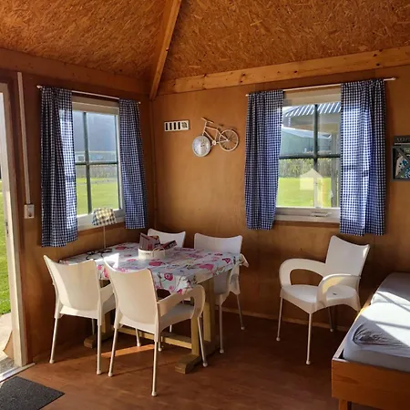 Boerencamping Duinzoomhoeve - Hooiberghut Dina 农家乐 登海尔德